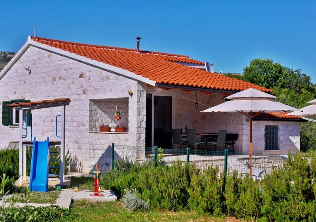 Gornji Seget Flamingo - House With Private Poolヴィラ エクステリア 写真