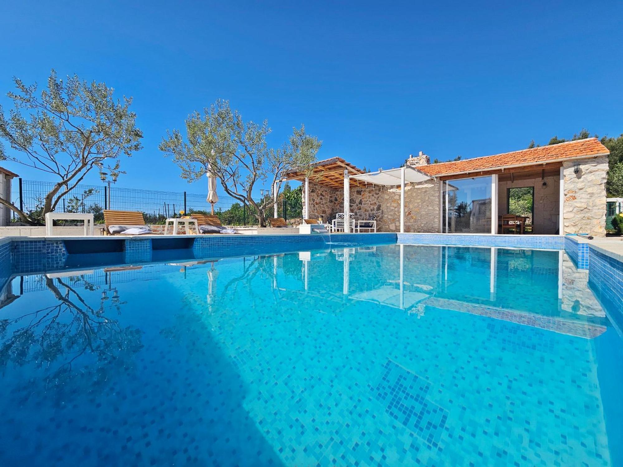 Gornji Seget Flamingo - House With Private Poolヴィラ エクステリア 写真